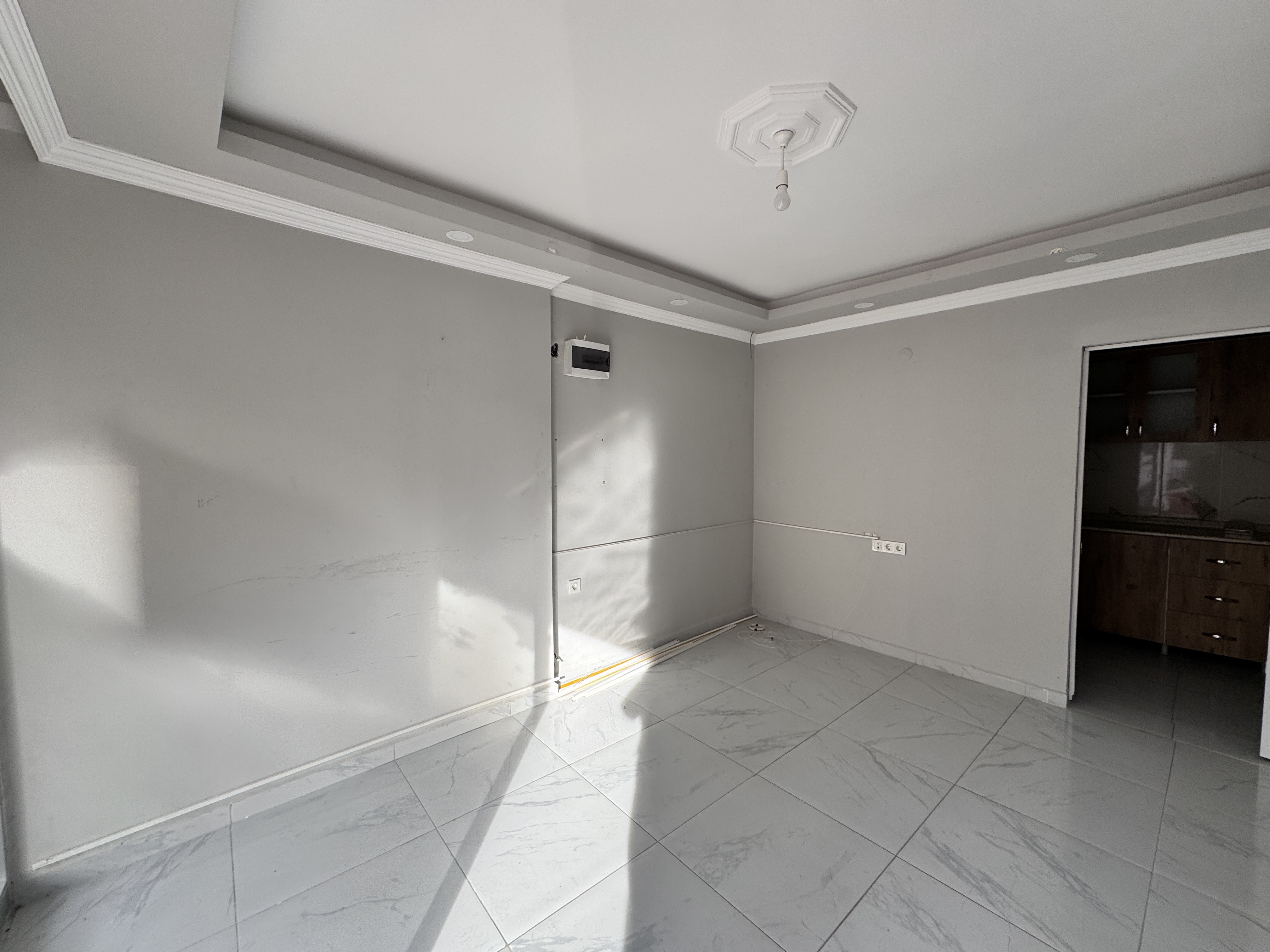 CUMHURİYET MAHALLESİNDE 20 M² KİRALIK OFİS